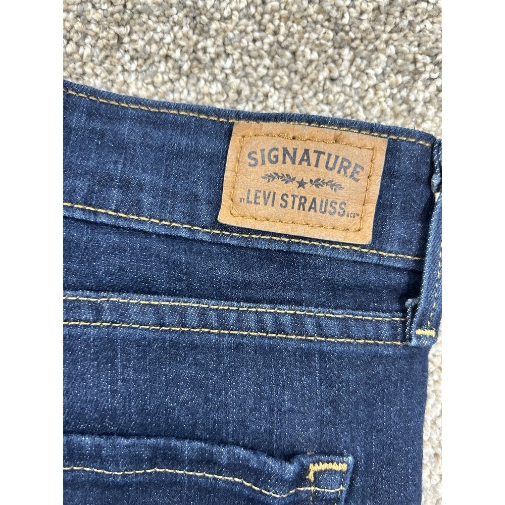 Levi's Strauss Signature Mid-rise Straight Size 14 Women's 32x32 #0062